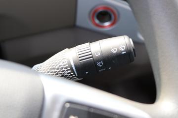 һ������ ��Ź�ʨ 130���� 4.2�׵�����ʽ�ῨͼƬ