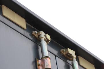 һ������ ��Ź�ʨ 130���� 4.2�׵�����ʽ�ῨͼƬ