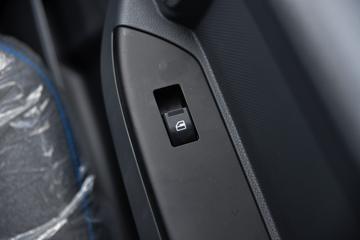 ���� ����������K6 163���� 4X2 4.2�ױ����������䳵(������)(CLQ5090XQY6E)ͼƬ