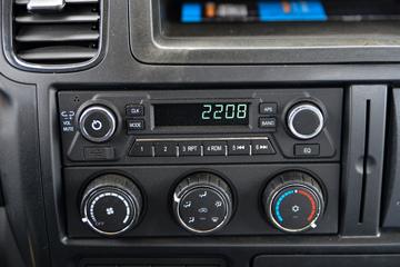 ���� ����������K6 163���� 4X2 4.2�ױ����������䳵(������)(CLQ5090XQY6E)ͼƬ