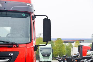东风商用车 天锦KR 舒适版 240马力 4X2 6.8米仓栅式载货车(DFH5180CCYE5)外观图片
