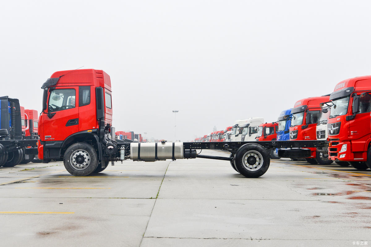 东风天锦KR 星耀版深度解析 东康6.2L+290马力 国六合规中卡