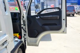 时代领航S1&nbsp;载货车驾驶室                                               图片