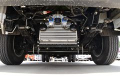 福田 时代领航S1 150马力 3.94米排半栏板小卡