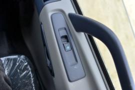 东风商用车底盘&nbsp;洒水车/喷洒车驾驶室图片