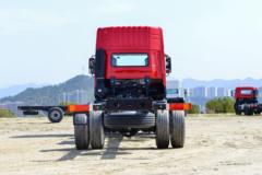 东风商用车 天锦KR PLUS 300马力 6X2 9.8米仓栅式载货车(高顶三卧)(法士特8档)