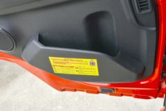 东风商用车 天锦KR 星辰版 240马力 4X2 6.8米栏板载货车(高顶)