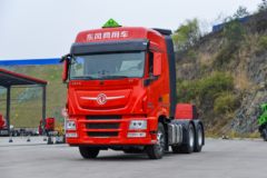 东风商用车 天龙旗舰KX 嵘耀版 465马力 6X4 危险品牵引车(液缓)