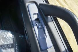 东风商用车底盘&nbsp;随车吊驾驶室图片