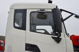 东风天锦KR&nbsp;洒水车/喷洒车外观图片