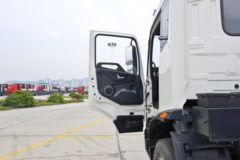 东风商用车 天锦KR 18T 4X2 纯电动洒水车(DFZ5180GSSEV3)210.57kWh