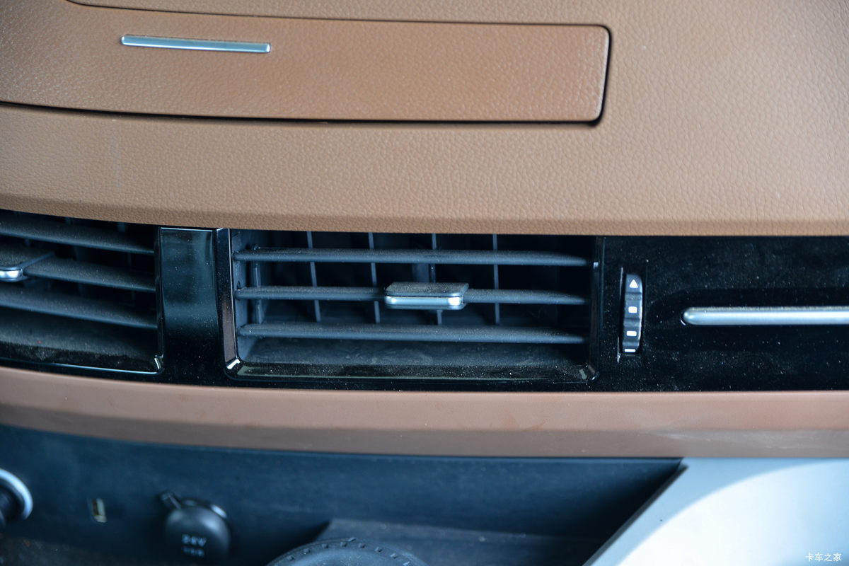 �������ó� �����콢KX ���߰� 580���� 6X4 LNG�Զ���ǣ����(Һ��)(DFH4250D13)��ʻ��                                               