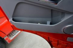 东风商用车 天龙旗舰KX 王者版 580马力 6X4 LNG自动档牵引车(液缓)(DFH4250D13)