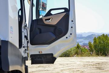 �������ó� ���KR PLUS ���ʰ� 290���� 4X2 8����ʽ�ػ���(DFH5180XXYE8)ͼƬ