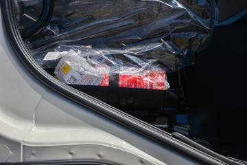 �������ó� ���KR PLUS ���ʰ� 290���� 4X2 8����ʽ�ػ���(DFH5180XXYE8)ͼƬ