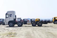 东风商用车 天龙VL重卡 350马力 8X4 散装饲料运输车(高顶)