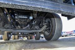 东风商用车 天龙VL重卡 350马力 8X4 散装饲料运输车(高顶)