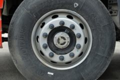 东风商用车 天龙旗舰KX 嵘耀版 600马力 6X4 牵引车(液缓)(DFH4250C7)