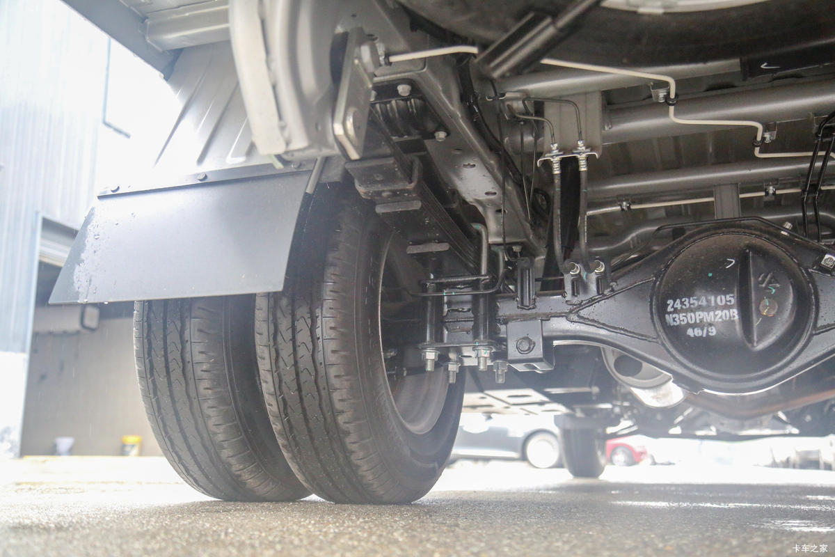  ٹ¿  2.0L 117 CNG 3.3׵΢(LZW1030LGMUCNGB)                                                