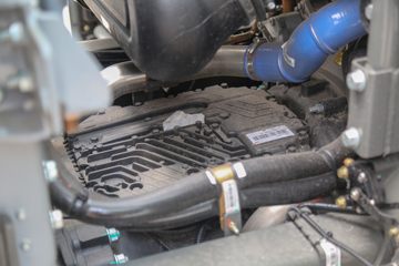 �й����� �ǵ¿�SITRAK G7H�ؿ� 560���� 6X4 LNG�Զ���ǣ����(�ɰ���12��)(Һ��)ͼƬ