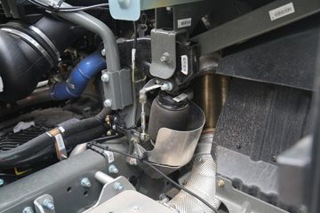 �й����� �ǵ¿�SITRAK G7H�ؿ� 560���� 6X4 LNG�Զ���ǣ����(�ɰ���12��)(Һ��)ͼƬ