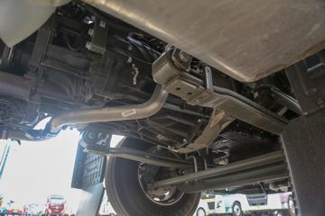 �й����� �ǵ¿�SITRAK G7H�ؿ� 560���� 6X4 LNG�Զ���ǣ����(�ɰ���12��)(Һ��)ͼƬ