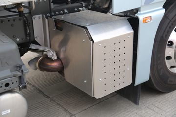 �й����� �ǵ¿�SITRAK G7H�ؿ� 560���� 6X4 LNG�Զ���ǣ����(�ɰ���12��)(Һ��)ͼƬ