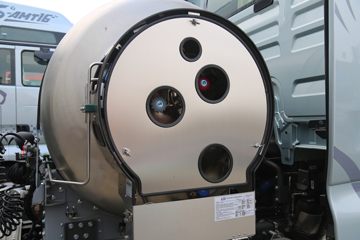 �й����� �ǵ¿�SITRAK G7H�ؿ� 560���� 6X4 LNG�Զ���ǣ����(�ɰ���12��)(Һ��)ͼƬ