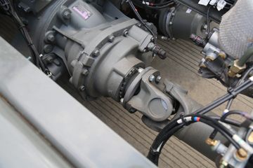 �й����� �ǵ¿�SITRAK G7H�ؿ� 560���� 6X4 LNG�Զ���ǣ����(�ɰ���12��)(Һ��)ͼƬ