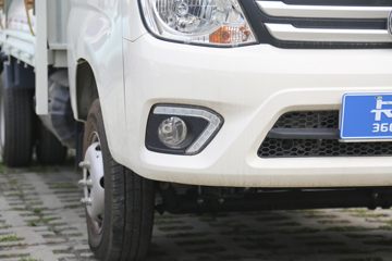  M2  2L 122 CNG 3.7׵Ųդʽ΢()(BJ5032CCY5JC6-07)ͼƬ