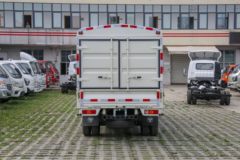 福田 祥菱M2 豪华型 2L 122马力 CNG 3.7米单排仓栅式微卡(国六)(BJ5032CCY5JC6-07)