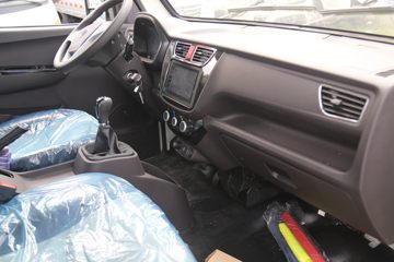 ���� ����M2 ������ 2L 122���� CNG 3.7�׵��Ų�դʽ΢��(����)(BJ5032CCY5JC6-07)ͼƬ