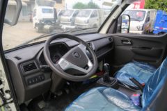 福田 祥菱M2 豪华型 2L 122马力 CNG 3.7米单排仓栅式微卡(国六)(BJ5032CCY5JC6-07)