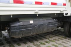 福田 祥菱M2 豪华型 2L 122马力 CNG 3.7米单排仓栅式微卡(国六)(BJ5032CCY5JC6-07)