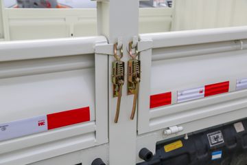 ���� ����M2 ������ 2L 122���� CNG 3.7�׵��Ų�դʽ΢��(����)(BJ5032CCY5JC6-07)ͼƬ