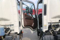 解放 领途 4.5T 4.16米单排纯电动厢式轻卡98.04kWh