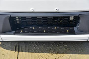 �������ó� ����VL�ؿ� 350���� 8X4 ɢװ�������䳵(ƽ��)ͼƬ