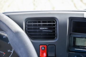 �������ó� ����VL�ؿ� 350���� 8X4 ɢװ�������䳵(ƽ��)ͼƬ