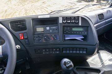 �������ó� ����VL�ؿ� 350���� 8X4 ɢװ�������䳵(ƽ��)ͼƬ