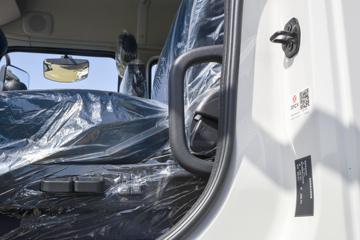 �������ó� ����VL�ؿ� 350���� 8X4 ɢװ�������䳵(ƽ��)ͼƬ