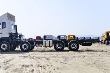 �������ó� ����VL�ؿ� 350���� 8X4 ɢװ�������䳵(ƽ��)ͼƬ