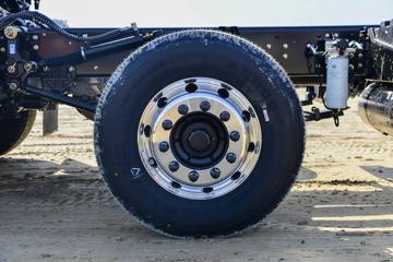 �������ó� ����VL�ؿ� 350���� 8X4 ɢװ�������䳵(ƽ��)ͼƬ