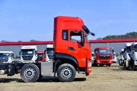 东风天龙KL&nbsp;冷藏车外观图片