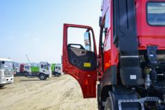 东风商用车 天龙KL 启航版 465马力 8X4 9.6米AMT自动档冷藏车(虹宇牌)(HYS5310XLCE6) 东风商用车 天龙KL 启航版 465马力 8X4 9.6米AMT自动档冷藏车(虹宇牌)(HYS5310XLCE6)