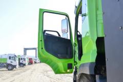东风商用车 天龙KC 8X4 6米纯电动自卸汽车(DFH3310AEV)422.87kWh