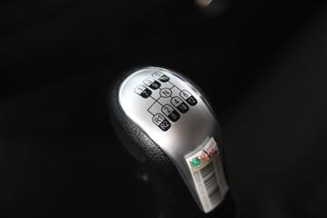 �й����� �ǵ¿�SITRAK G7S�ؿ� ������ 480���� 6X4 LNGǣ����ͼƬ