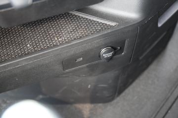 �й����� �ǵ¿�SITRAK G7S�ؿ� ������ 480���� 6X4 LNGǣ����ͼƬ