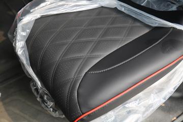 �й����� �ǵ¿�SITRAK G7S�ؿ� ������ 480���� 6X4 LNGǣ����ͼƬ