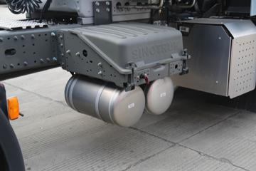 �й����� �ǵ¿�SITRAK G7S�ؿ� ������ 480���� 6X4 LNGǣ����ͼƬ