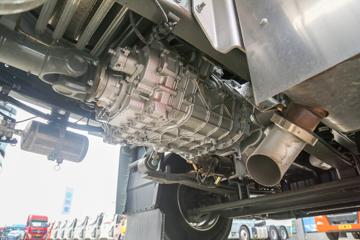 �й����� �ǵ¿�SITRAK G7S�ؿ� ������ 480���� 6X4 LNGǣ����ͼƬ